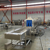 Baked food transport box cleaning equipment